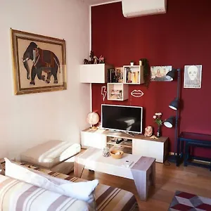 Ampola “flamingo” Italia