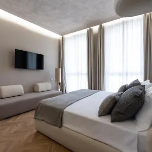 Duomo Collection ميلان