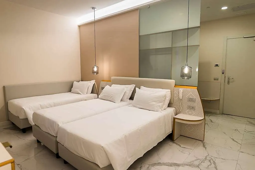 Hotel Milano Castello 3*, Милан Италия